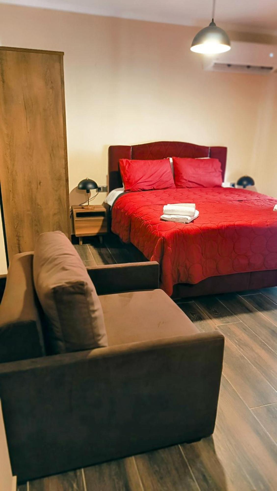 Majestik Room Kavala Extérieur photo